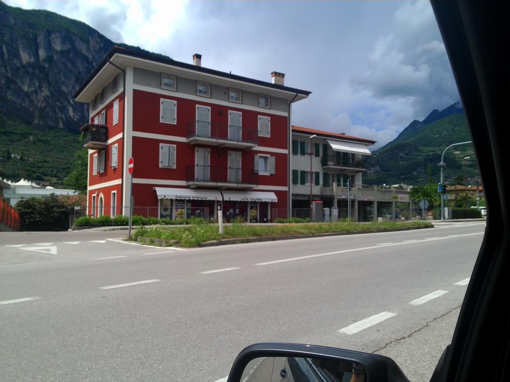 Apartment La Coccinella Riva del Garda Phòng bức ảnh
